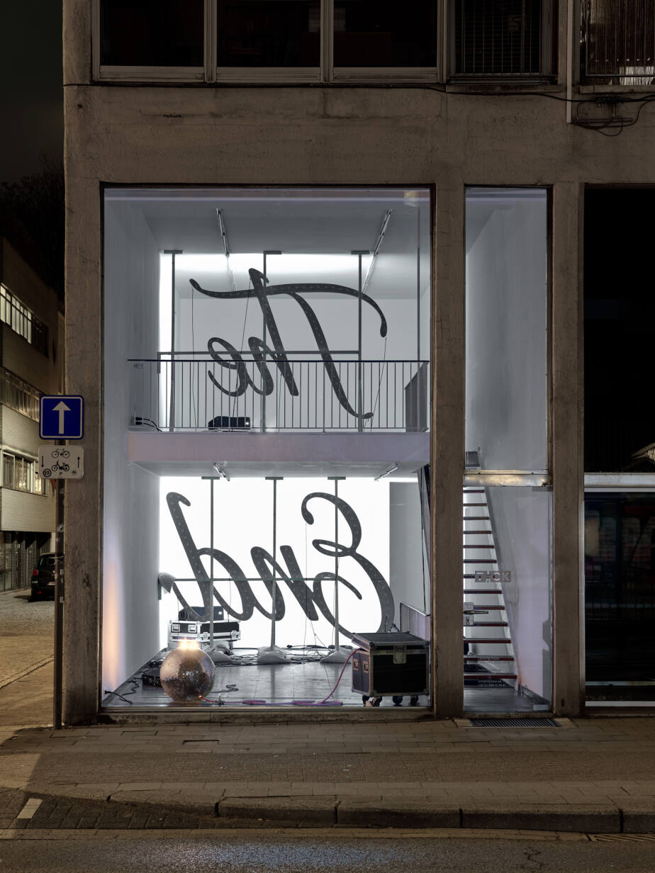 Banks Violette - Wish You Were Here - Outside view at TICK TACK