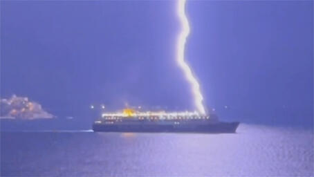 THE (UN)EVENT SIDE A, Linn Phyllis Seeger