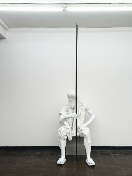 Alexandre Bavard, The God, 2024, resin, acrylic, STREETSPACE BANGER / TICK TACK @ Kunsthalle Recklinghausen