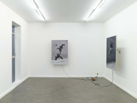 Brennan Wojtyla, de_football, de_handball, 2025, UV-Print on aluminum, CPU fan, 120 x 80 x 3 cm, LAN, TICK TACK