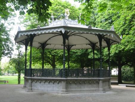 Lichtekooi x TICK TACK — (E)Sportdag in het Albertpark en bij TICK TACK, Antwerpen