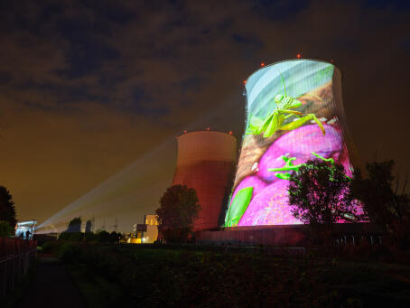 Theo Triantafyllidis - MEANWHILE - 2024 HORST projection