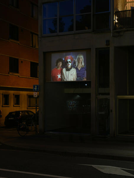 Ina Wudtke, A Portrait of the Artist as a Worker (rmx), 2006, Videostill, Collection M HKA