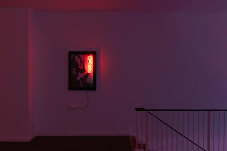 Liliane Vertessen - DARE - 1980 - Photo print, Neon, Transfo - 88×63 cm - Installation view at TICK TACK
