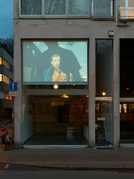 Marievic - Stranger Things (multi-channel video) - Installation view CINEMA TICK TACK