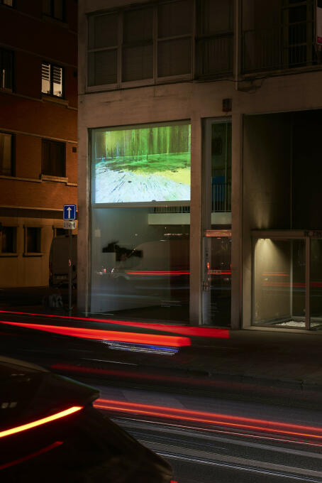 Mike Ballard - I.D.S.T - 2012 - @Block 336 London - 27min 26sec - installation view at TICK TACK