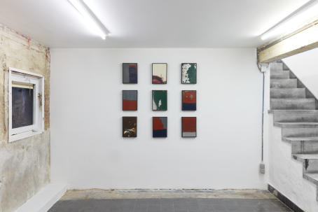 Mike Ballard - Kings Acre (1-9) - 2021 - Found hoardings/wooden panels, framed, varnished - 31,5x22 cm