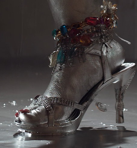 Marilyn Minter, SMASH, 2014, HD Digital Video. Courtesy the artists and Salon 94, New York; and Regen Projects, Los Angeles. © Marilyn Minter