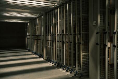 SCRUM, performance in depot by Lily White, dancers Mina Verheyen and Charlotte Dos Santos, Nothing New Under the Sun, TICK TACK, 2026. Photographer: Sammuel Nijhuis.